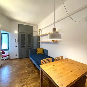 Easy - And Navigli Apart-hotel Milão